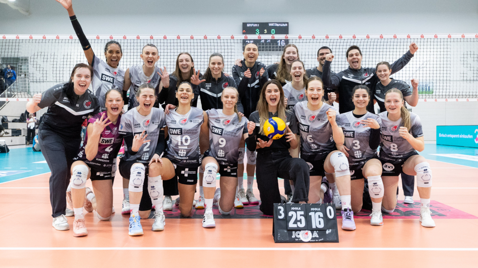 Erfurt siegt souverän